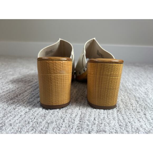 Mia Snakeskin Embossed Sandal In Ivory, Slip On, Size 6.5 - Picture 3 of 8